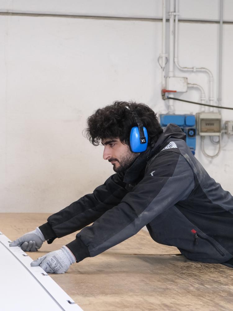 Lavorazione pannelli