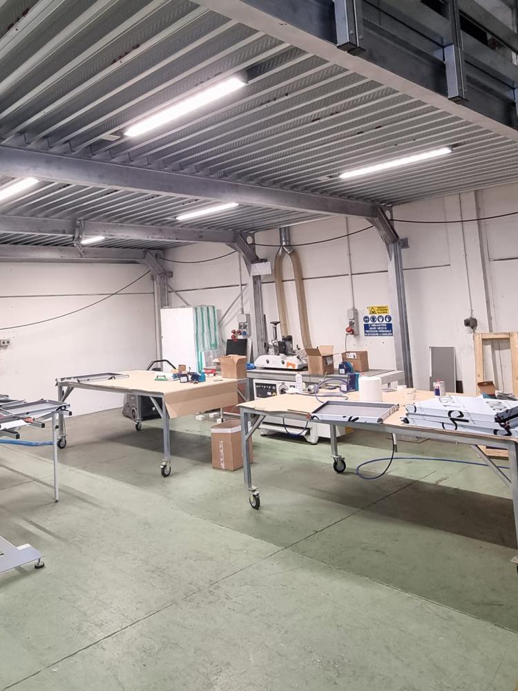Magazzino produzione lavorazione